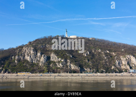 Statue de la liberté sur la colline de Gellért sur le Danube, Budapest, Hongrie Budapest 140727 Banque D'Images