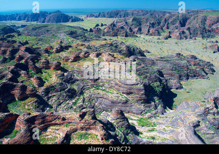 L'Australie, falaise, Bungle Bungle, rock, le parc national de Purnululu,, l'ouest de l'Australie, par antenne, voir, falaise, ronde, formation Banque D'Images