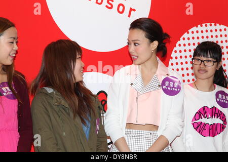 Hong Kong, Chine. Apr 7, 2014. Singer Joey Yung participe à l'activité dans Hong Kong, Chine le lundi 7 avril 2014. © TopPhoto/Alamy Live News Banque D'Images