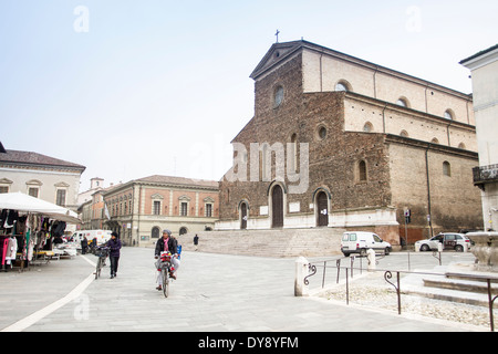 Duomo di Faenza, Emilie Romagne, Italie Banque D'Images