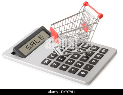 Concept de vente d'achats avec un panier sur une calculatrice isolé sur fond blanc Banque D'Images