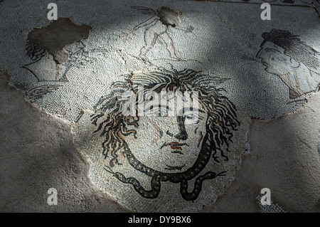 Mosaïques de l'ancienne villa romaine ARMIRA, villa romaine de banlieue, ville d'Ivailovgrad, sud-est de la Bulgarie Banque D'Images