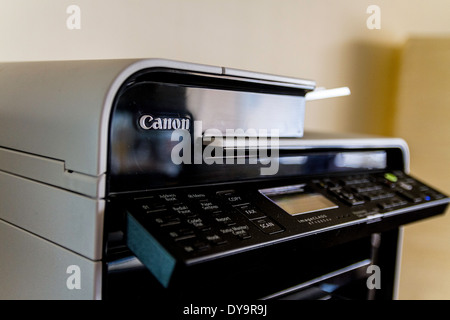 Un canon en un seul scanner fax imprimante laser Banque D'Images