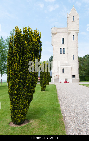 En France, en somme. Ulster Memorial Tower, une somme battlefield mémoire des hommes de la 36e Division d'Ulster qui est décédé en juillet 1916, Banque D'Images