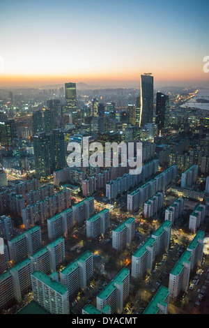 Asie Corée Seoul Yeouido architecture aérienne blocs appartements centre ville financier ordre international géométrie colorée, Banque D'Images