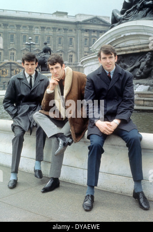 Les célibataires de trio pop irlandais 1965. Banque D'Images