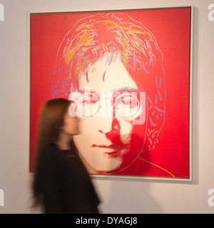 Aperçu live de Christie's d'après-guerre et contemporain Art peinture avant l'adjudication. Banque D'Images