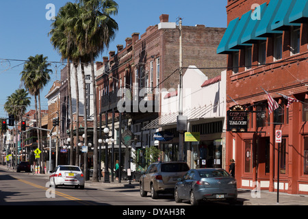 Boutiques et Magasins, 7e Avenue, Ybor City, FL Banque D'Images