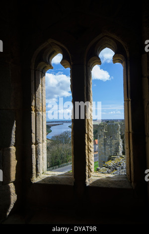 Vue du donjon du château de Warkworth Banque D'Images