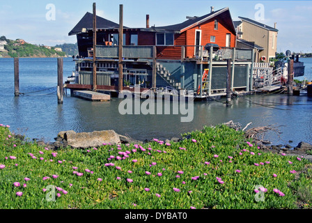 Point de vue Waldo houseboats sur Richardson Bay à Sausalito Banque D'Images