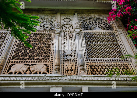 Usha Kiran Palace Guest House du Palais Jai Vilas,à l'origine Propriété de luxe Taj Usha Kiran Palace Hotel, le Madhya Pradesh, Inde centrale Banque D'Images