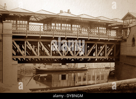 Nottingham - 62, rue de la gare et le Canal de Nottingham en 1903. Banque D'Images