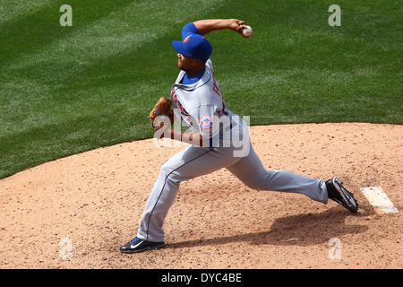 Anaheim, Californie, USA. 13 avr, 2014. 13 avril 2014, Anaheim, Californie : New York Mets relief pitcher Jeurys Familia (27) emplacements au cours de la jeu de la Ligue Majeure de Baseball entre les Mets de New York et le Los Angeles Angels au Angel Stadium le 13 avril 2014 à Anaheim, en Californie. Rob Carmell/CSM/Alamy Live News Banque D'Images