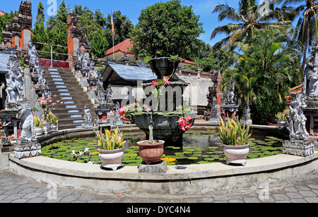 Brahma Vihara Arama, monastère bouddhiste, près de Lovina. Bali, Indonésie Banque D'Images