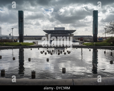 La Royal Danish Opera House, dans le port de Copenhague, Danemark Banque D'Images