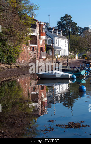 Stoke gabriel,South Hams,rivière dart,devon,Stoke Gabriel est un village et paroisse de Devon, Angleterre un ruisseau de la rivière Dart Banque D'Images