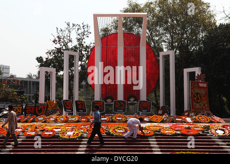 La Journée internationale de la langue maternelle des commémorations à l'Shaheed Minar à Dhaka, au Bangladesh. Banque D'Images