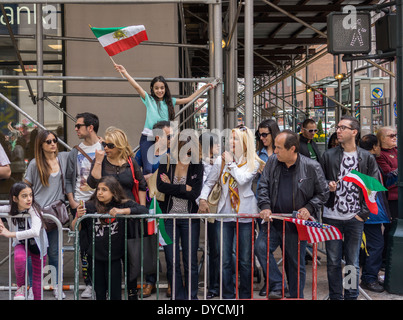 Iranian-Americans et partisans au 11e défilé de Perse sur Madison Avenue. à New York Banque D'Images