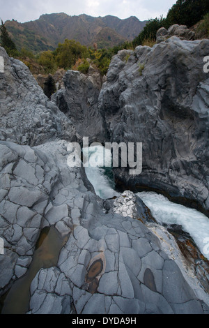 Gorges de l'Alcantara en Sicile Banque D'Images