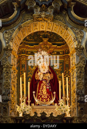 Chapelle de la Virgen de la Soledad dans l'église San Pedro, Priego de Córdoba, province de Córdoba, Andalousie, Espagne Banque D'Images