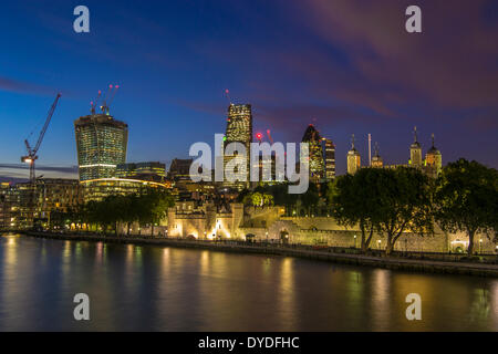 Une vue de ville de Londres de Tower Bridge. Banque D'Images