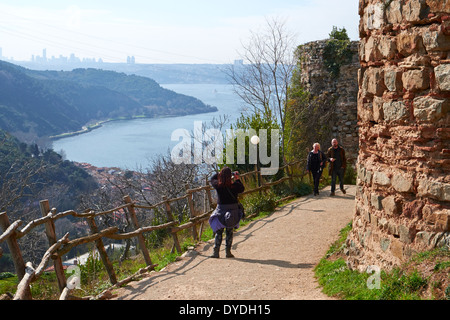 Yoros Castle, Bosphore Anadolu Kavagi, côté anatolien, Istanbul Turquie. Banque D'Images