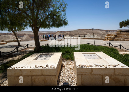 La tombe de David Ben Gourion à Sdé Boker, région du Néguev, en Israël. Banque D'Images