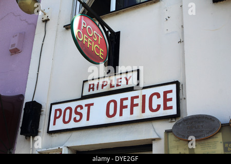 Le bureau de poste de la rue Haute à Ripley, Surrey England UK Banque D'Images
