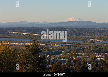 Une vue panoramique de l'Oregon et Washington states avec Mt. Helen's. Banque D'Images