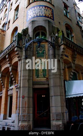 L'Amsterdam American Hotel a été construit en 1900 et est officiellement inscrit comme un monument. Le design art déco de l'Amsterdam American Hotel et ses vitraux donnent à l'hôtel son caractère unique. Banque D'Images