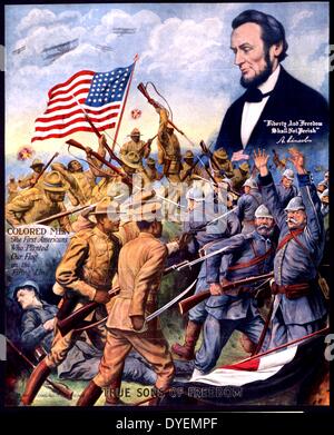 Vrai fils de la liberté un Américain affiche produite comme une chromolithographie en 1918. African American soldats combattant les soldats allemands dans la Première Guerre mondiale, et la tête-et-épaules portrait d'Abraham Lincoln au-dessus. Banque D'Images