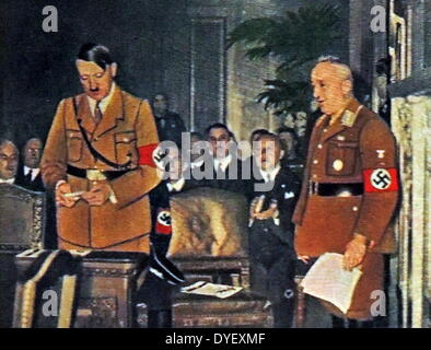 Hitler (à gauche flanquée par Robert Ley) traite de la congrès de la Front du Travail allemand nazi de 1934 Banque D'Images