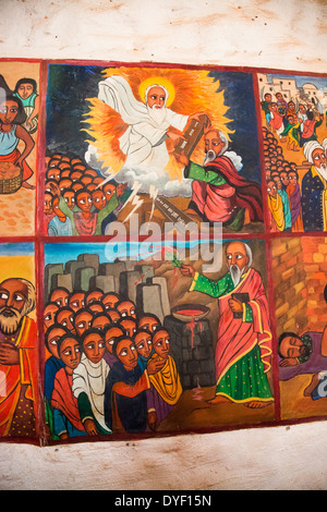 Peintures naïves (style éthiopien) d'histoires bibliques dans une église de kalacha Kenya Banque D'Images