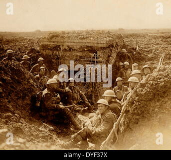 Photographie de l'embrasure de la machine 1917. La photo montre l'embrasure de la machine sur la crête de Vimy et les hommes qui ont conduit les Allemands pendant la bataille de la crête de Vimy. Inconnu Banque D'Images