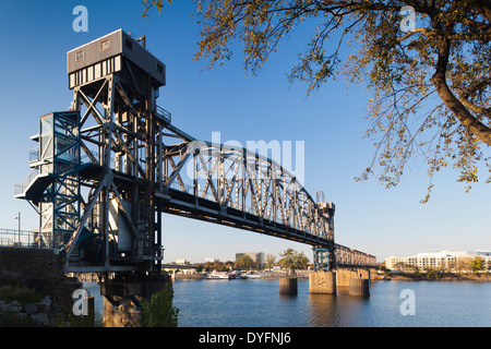 USA, Arkansas, Little Rock, pont piétonnier de jonction Banque D'Images