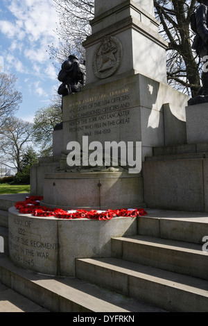 Mémoriaux de guerre à Weston Park à Sheffield Angleterre Royaume-Uni Banque D'Images