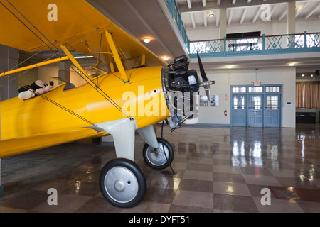 USA, Kansas, Wichita, Kansas Aviation Museum, biplan Stearman, fabriqué à Wichita en 1930-era Banque D'Images