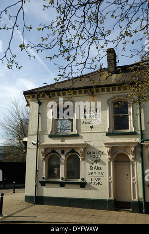 Le roi Alfred Public House, Southampton, Angleterre Banque D'Images