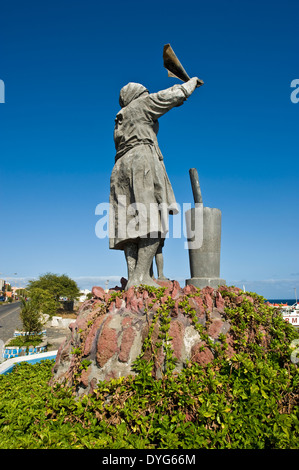 Porto Novo - le port principal de Santo Antao, une île dans l'archipel de Cabo Verde. Banque D'Images