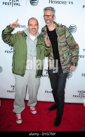 New York, NY, USA. 16 avr, 2014. au niveau des arrivées pour 2014 Tribeca Film Festival - le temps est la Soirée d'ouverture ILLMATIC Premiere, Beacon Theater, New York, NY Le 16 avril 2014. Credit : Gregorio T./Binuya Everett Collection/Alamy Live News Banque D'Images