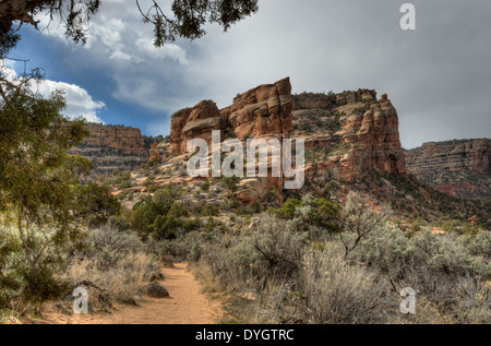 La Cuisine du Diable dans le Colorado National Monument, une courte et agréable promenade. Banque D'Images