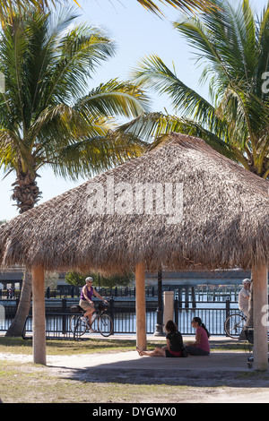 Cabana et de palmiers à Punta Gorda, Florida, USA Banque D'Images
