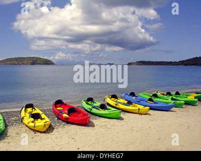 Isla Culebra Puerto Rico USA territoire kayaks sur la plage de Tamarindo Banque D'Images