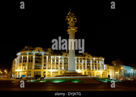 Anciennement connu sous le nom de la place de la liberté à la place de l'Avenue Rustaveli Erevan à Tbilissi capitale de la République de Géorgie Banque D'Images