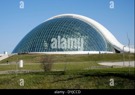 Le nouveau bâtiment du Parlement géorgien à Kutaisi dans la République de Géorgie Banque D'Images