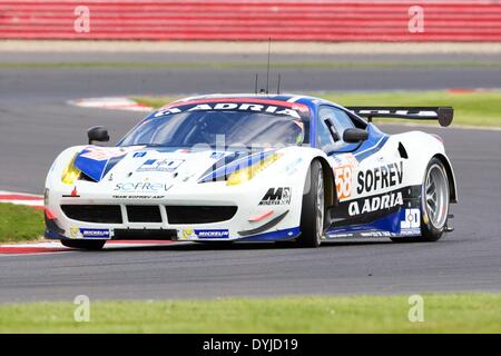 Silverstone, UK. Apr 19, 2014. Team Sofrev-Asp Ferrari F458 Italia entraîné par Fabien Barthez, Anthony Pons et Soheil Ayari lors du premier tour de l'European Le Mans Series de Silverstone. Credit : Action Plus Sport/Alamy Live News Banque D'Images