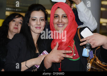 Londres, Royaume-Uni. 19 Avril 14 : Communauté regarder des spectacles de musique en 2014 à l'échange du Vaisakhi Ilford à Londres. Photo par voir Li/Alamy Live News Banque D'Images