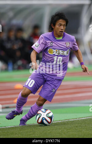 Gion Sagamihara Stadium, Kanagawa, Japon. Apr 20, 2014. Ken Hisatomi (Fujieda), le 20 avril 2014 - Football : Football /2014 J3 match de championnat entre SC Sagamihara 2-1 Fujieda MYFC à Sagamihara Stade Gion, Kanagawa, Japon. Credit : AFLO SPORT/Alamy Live News Banque D'Images