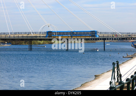 Tramway sur la jetée de Southport UK Banque D'Images