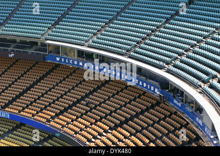 Los Angeles, Californie, USA. Apr 20, 2014. 20 avril 2014 Los Angeles, California : Los Angeles Dodger Stadium avant le match de la Ligue Majeure de Baseball entre les Diamondbacks de l'Arizona et Les Dodgers de Los Angeles au Dodger Stadium le 20 avril 2014 à Los Angeles, Californie. Rob Carmell/CSM/Alamy Live News Banque D'Images